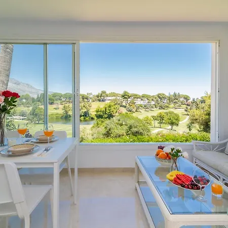 Duplex In Nueva Andalucia, Golfers Paradise Apartment